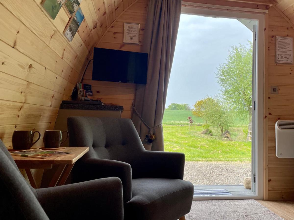 Waterpump Pod For 2 Adults With Ensuite In The Suffolk Countryside Badingham Buitenkant foto